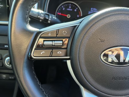 2021 Kia Sportage - photo 17