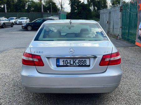 2010 Mercedes-Benz E-Class - photo 7
