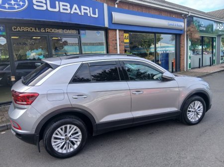 2023 Volkswagen T-Roc - photo 14
