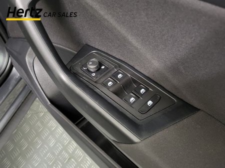 2024 Volkswagen T-Roc - photo 19