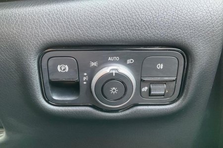 2025 Mercedes-Benz V-Class - photo 35