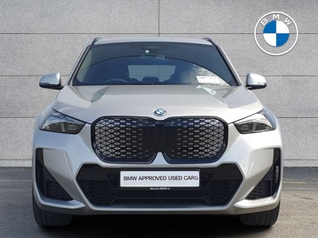 2025 BMW iX1 - photo 16