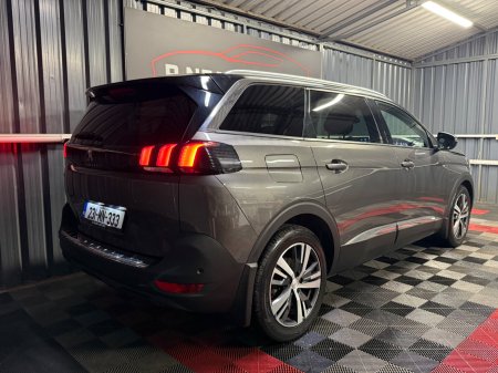 2023 Peugeot 5008 - photo 3