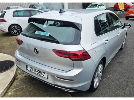 2021 Volkswagen Golf - photo 3