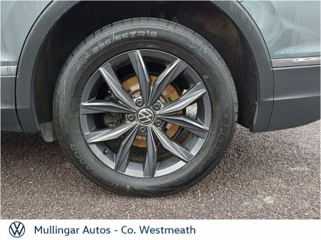 2024 Volkswagen Tiguan - photo 25