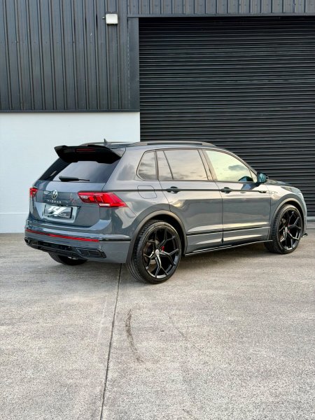 2023 Volkswagen Tiguan - photo 7