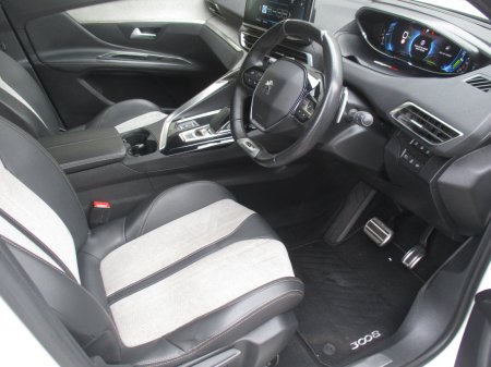 2021 Peugeot 3008 - photo 3