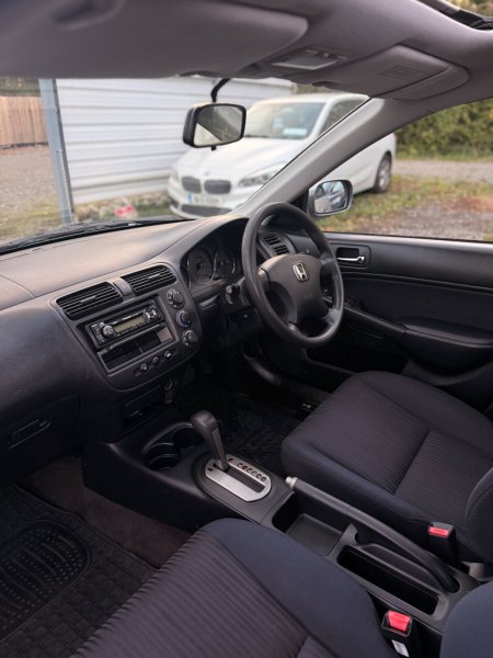 2005 Honda Civic - photo 23