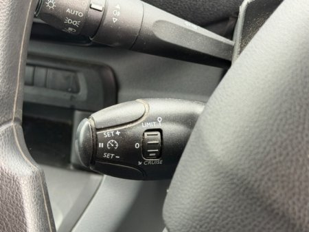 2022 Peugeot Expert - photo 17