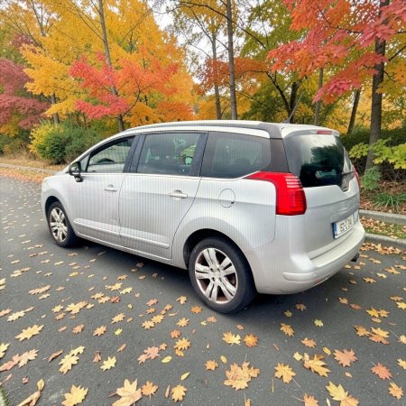 2015 Peugeot 5008 - photo 14