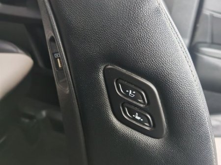 2023 Kia Sorento - photo 32