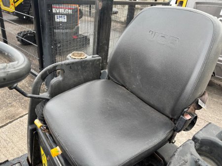 0 JCB  - photo 7