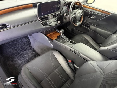 2021 Lexus ES - photo 13
