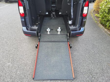 2026 Ford Tourneo Connect - photo 23