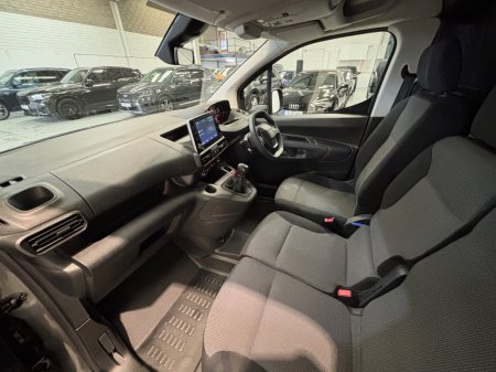 2023 Peugeot Partner - photo 17