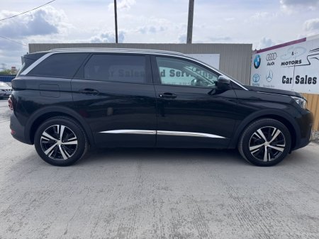 2018 Peugeot 5008 - photo 14