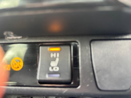 2019 Toyota RAV4 - photo 5