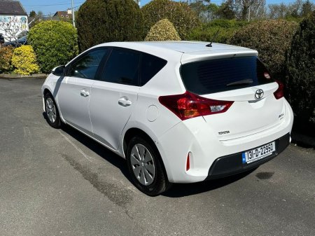 2013 Toyota Auris - photo 3