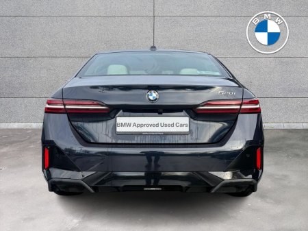 2024 BMW 5-Series - photo 12
