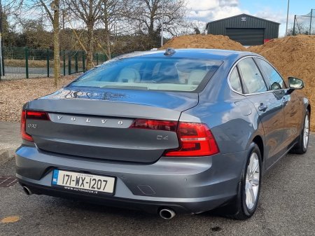 2017 Volvo S90 - photo 14