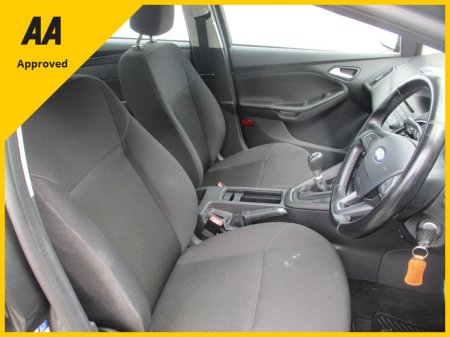 2016 Ford Focus - photo 10