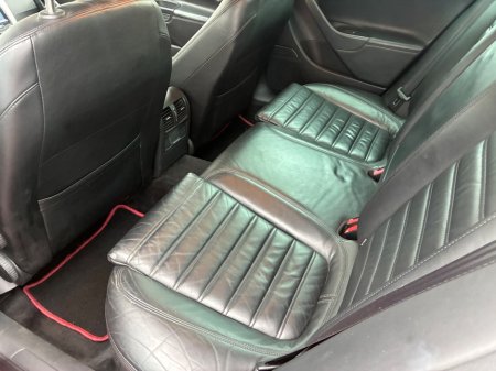 2010 Volkswagen Passat - photo 14