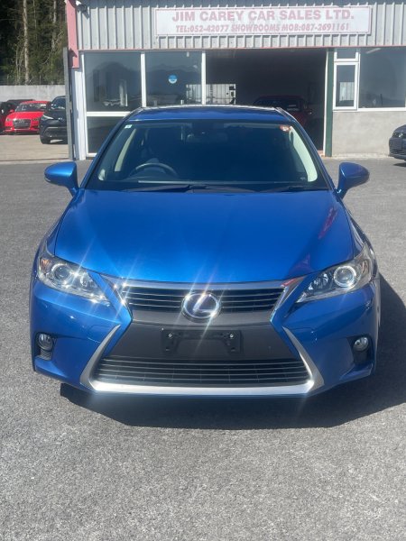 2017 Lexus CT - photo 2