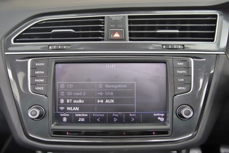 2017 Volkswagen Tiguan - photo 24