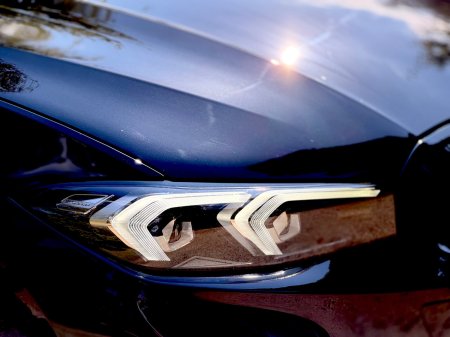 2023 BMW 3-Series - photo 34