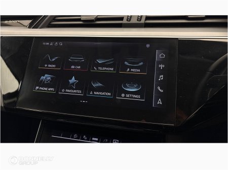 2022 Audi e-tron - photo 8