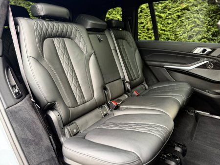 2024 BMW X7 - photo 24