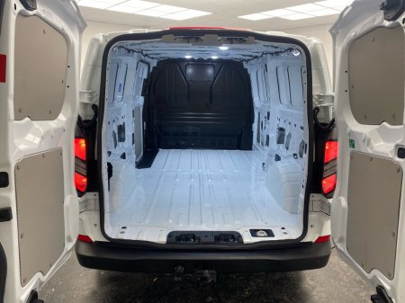 2026 Ford Transit Custom - photo 9