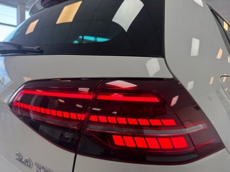2020 Volkswagen Golf - photo 21