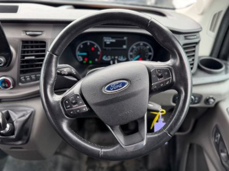 2022 Ford Transit - photo 8