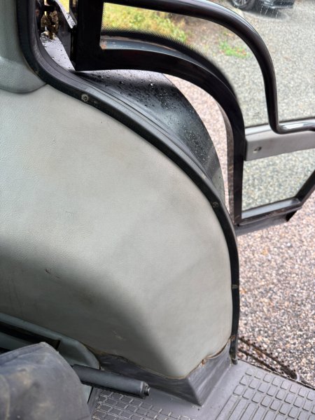 2004 Valtra 8050 - photo 18