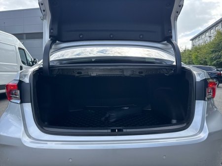 2019 Toyota Corolla - photo 10
