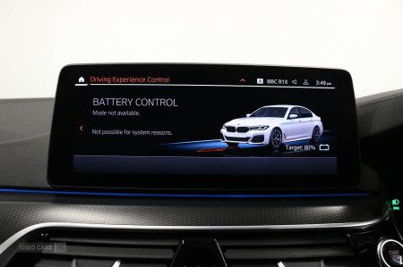 2022 BMW 5-Series - photo 35