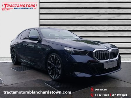 2025 BMW 5-Series - photo 11