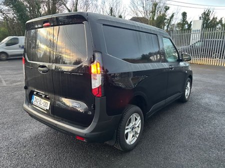 2024 Ford Transit Courier - photo 4