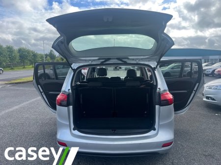 2016 Opel Zafira - photo 11