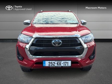 2025 Toyota Hilux - photo 5