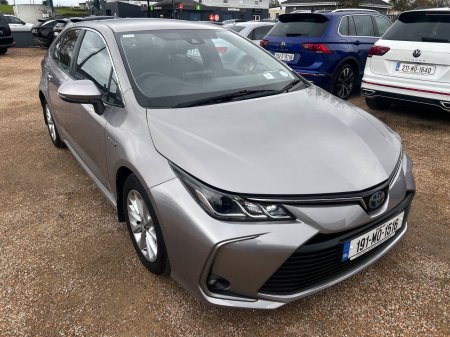 2019 Toyota Corolla 1.8 Hybrid Luna Saloon