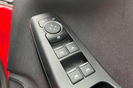 2020 Ford Fiesta - photo 16