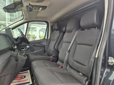 2022 Renault Trafic - photo 8