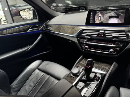 2017 BMW 5-Series - photo 18
