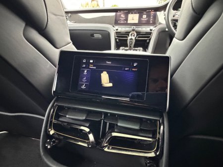 2025 Bentley Flying Spur - photo 26