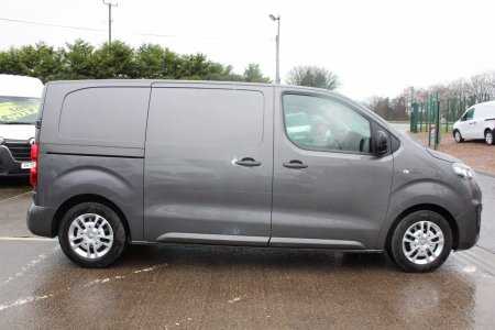 2022 Vauxhall Vivaro - photo 6