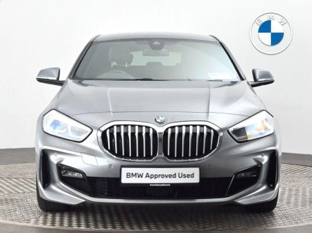 2024 BMW 1-Series - photo 16