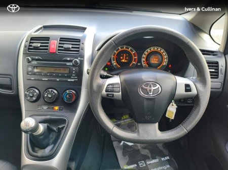 2012 Toyota Auris - photo 9