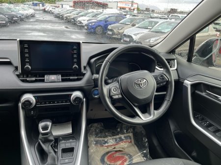 2022 Toyota RAV4 - photo 9